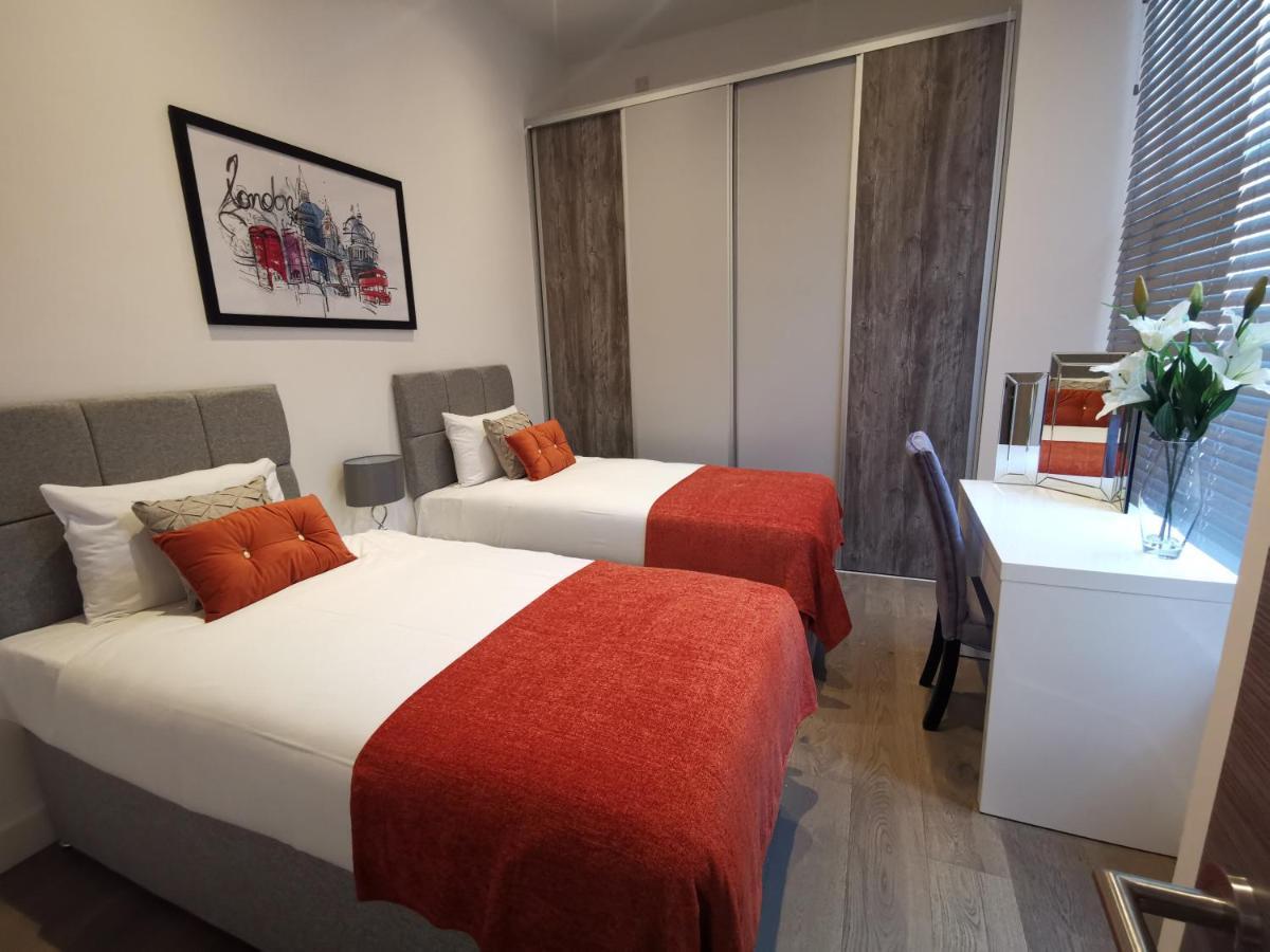 City Prime Apartments London Exteriör bild A typical bedroom at the hotel