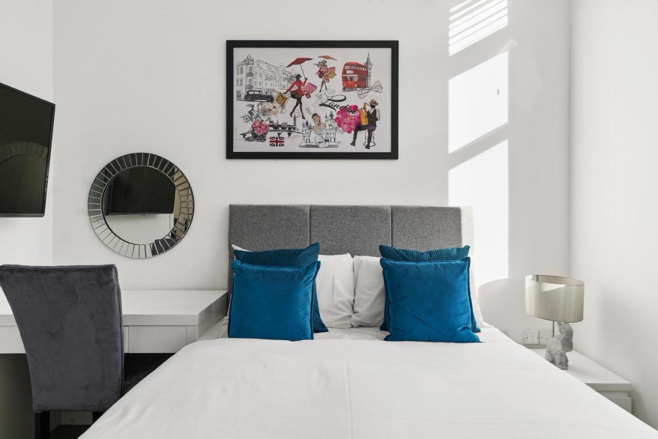 City Prime Apartments London Exteriör bild A bedroom at the hotel